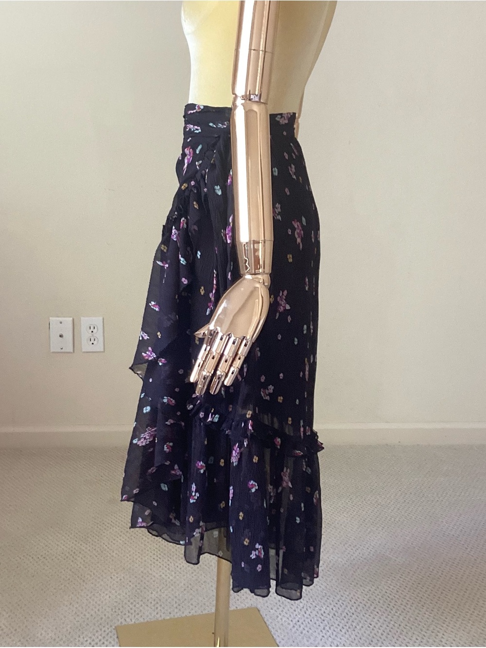 Unbranded Black Floral High-Low Ruffle Skirt - Picture 2 of 6